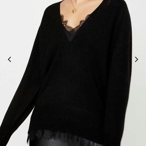 NWT Brochu Walker Lace Vee Looker Pullover